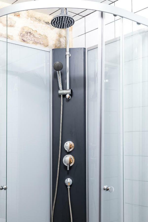 Pretty 25 M2 In A Lively District Apartment ปารีส ภายนอก รูปภาพ